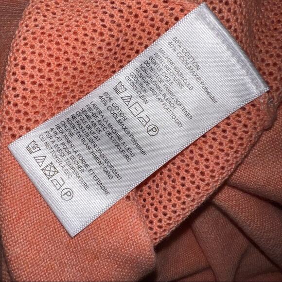 Tommy Bahama Cool Tide Islandzone V-neck Sweater(small imperfection) - Picture 3 of 6